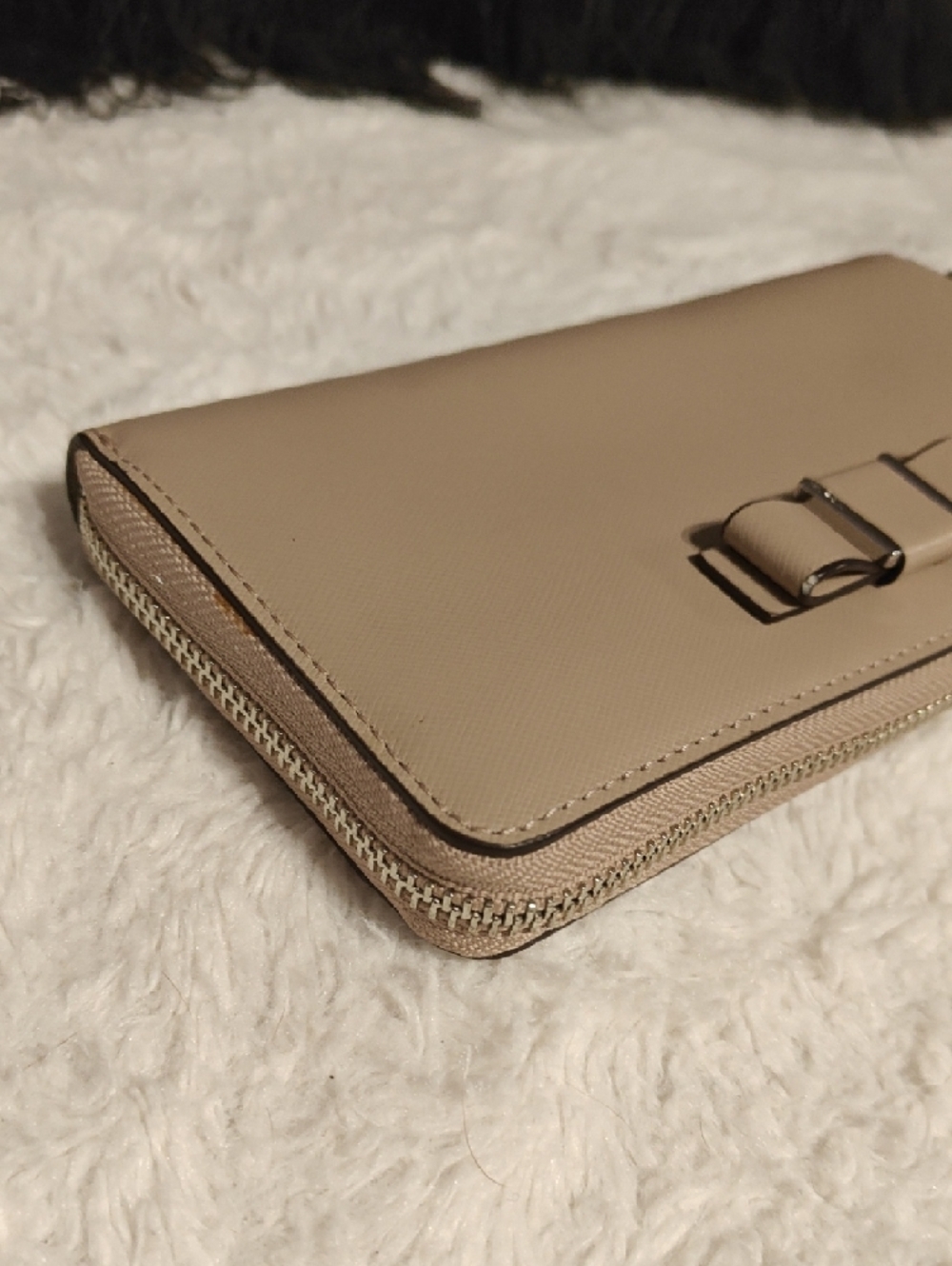 NWT Coach Bow Zip-Around Wallet – Beige - Picture 8 of 12